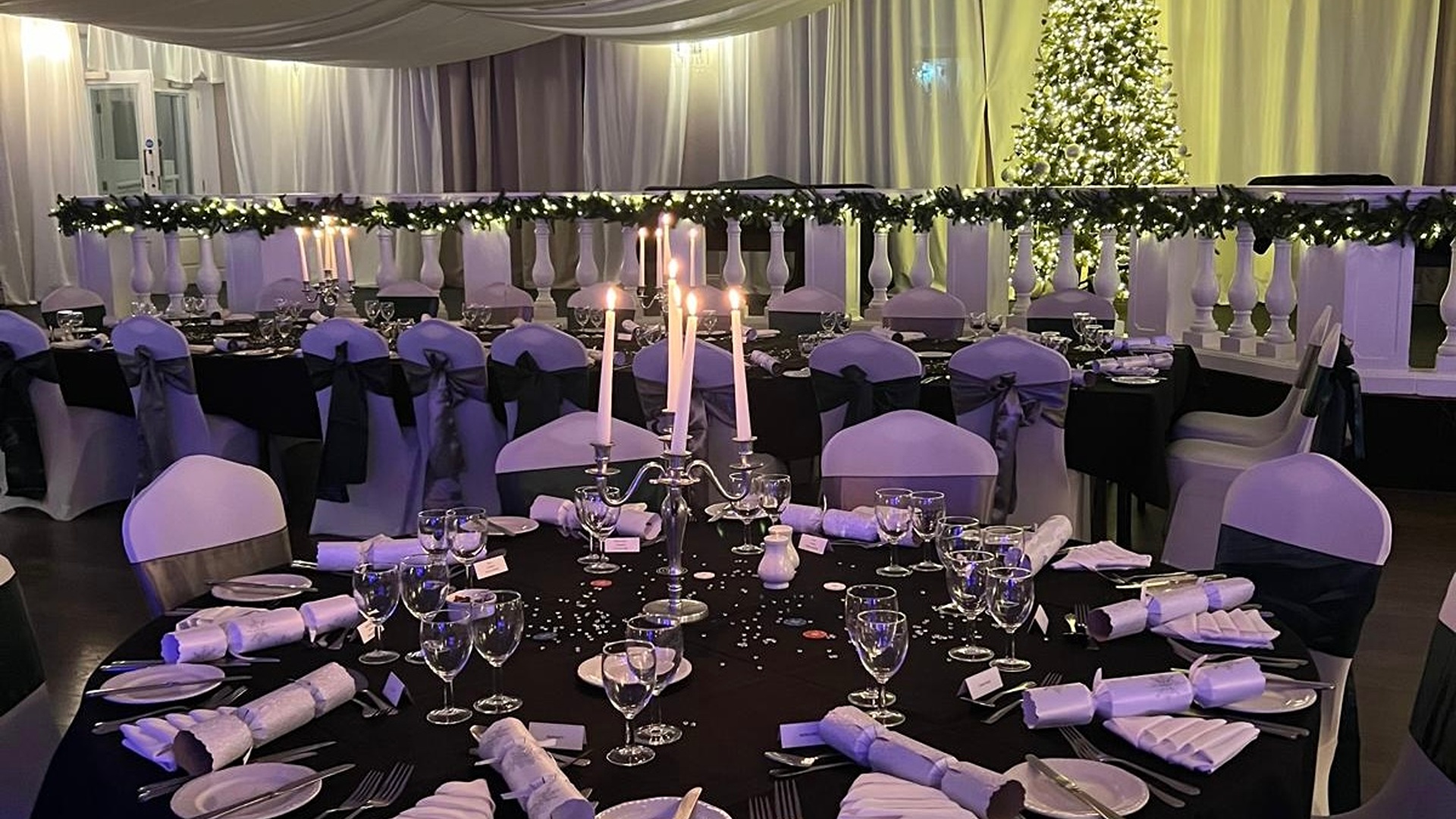 Elite party table